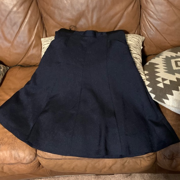 $178 NWT midnight blue Walter Baker Dalton Skirt M - Picture 12 of 13